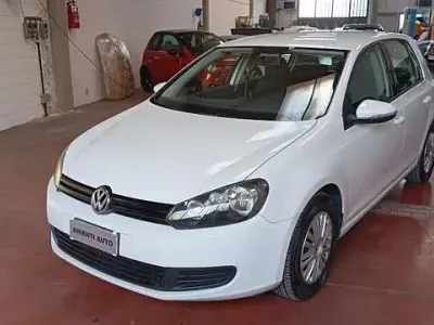 Second-hand VW Golf VII Comfortline 105 CP (77 kW) 2012 Alb