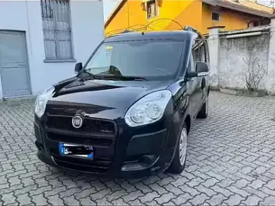 Usata Fiat Doblò 120 CV (88 kW) 2013 Monovolume