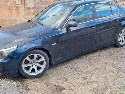 Blu Usata 2004 BMW 530 Berlina | 4500 € (Buon prezzo)
