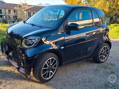 Usata Smart ForTwo Coupé 48 CV (35 kW) 2020 Blu Utilitaria