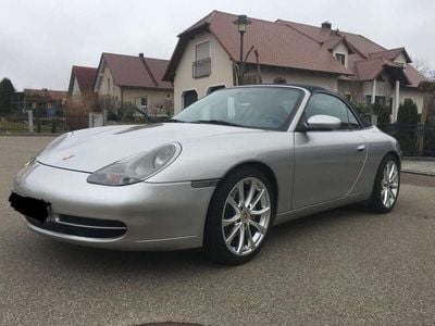 Porsche 911 Carrera 4 Cabriolet