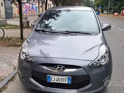 Usata Hyundai ix20 Style 90 CV (66 kW) 2011 Grigio Utilitaria