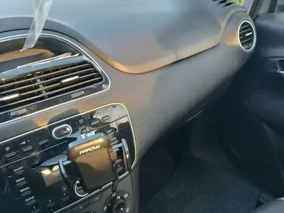 Usata Fiat Punto Evo Active 69 CV (50 kW) 2012 Argento Utilitaria
