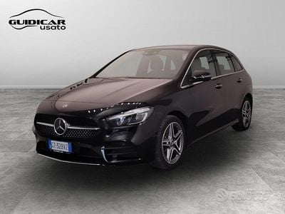Gebraucht Mercedes E250 AMG 163 PS (119 kW) 2024 Schwarz Van / Kleinbus