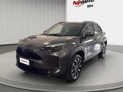 Usata Toyota Yaris Trend 116 CV (85 kW) 2023 Dark grey metallic Utilitaria