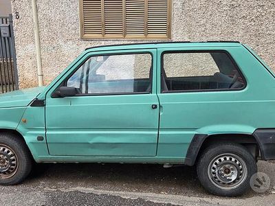Usata Fiat Panda Young 39 CV (28 kW) 1999 Verde Berlina