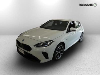 Alpin white pastello Usata 2024 BMW 118 Comfort Edition Utilitaria | 35.000 € (Buon prezzo)