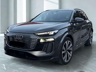 Usata Audi Q6 e-tron S-Line 119 kW (163 CV) 2025 Grigio scuro SUV