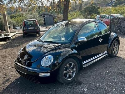 Usata VW New Beetle 2005 Nero Utilitaria