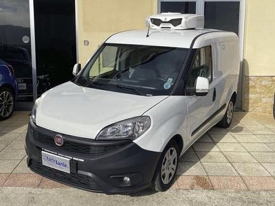 Usata Fiat Doblò 105 CV (77 kW) 2015 Bianco Monovolume