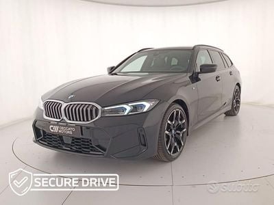 Nuova BMW 318 M Sport 150 CV (110 kW) 2025 Black sapphire metallizzato Station wagon