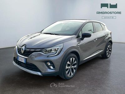 Usata Renault Captur Techno 101 CV (74 kW) 2023 Grigio magnetic SUV