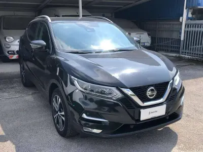 Usado Nissan Qashqai N-Connecta 140 CV (102 kW) 2020 Negro SUV