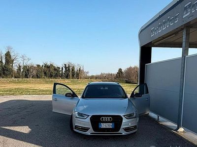 Usata Audi A4 Ambiente 143 CV (105 kW) 2013 Grigio Station wagon