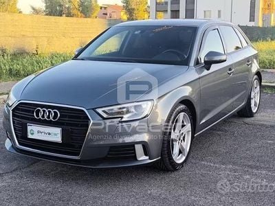 Begagnad Audi A3 Sportback Sport 116 HK (85 kW) 2018 Grå Halvkombi