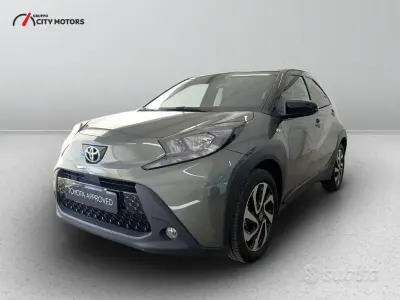 Usata Toyota Aygo X Trend 72 CV (52 kW) 2023 Nero SUV