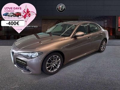 Usata Alfa Romeo Giulia Super 150 CV (110 kW) 2017 Grigio Berlina