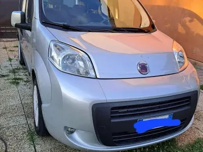 Usata Fiat Qubo Trekking 75 CV (55 kW) 2009 Grigio Monovolume