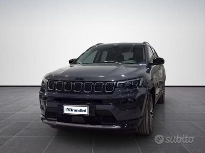 Usata Jeep Compass Summit 131 CV (96 kW) 2025 Graphite grey SUV