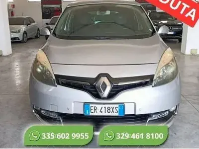 Usata Renault Scénic III XMOD 110 CV (80 kW) 2013 Grigio Monovolume