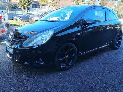 Usata Opel Corsa OPC 192 CV (141 kW) 2010 Berlina