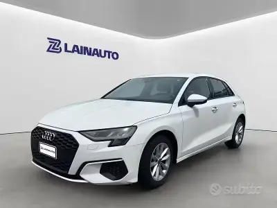 Usata Audi A3 Business 110 CV (80 kW) 2023 Bianco Berlina