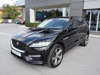 Nero Usata 2016 Jaguar F-Pace R-Sport SUV | 16.900 € (Buon prezzo)