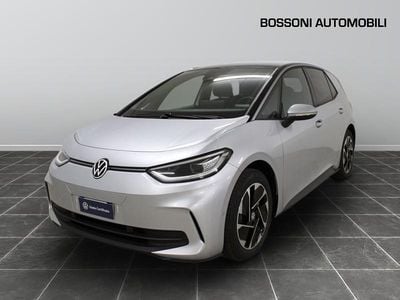 Usata VW ID.3 Pro 69 kW (95 CV) 2024 Grigio Utilitaria