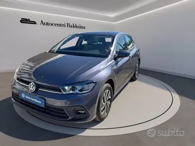 Usata VW Polo Life 95 CV (69 kW) 2025 Grigio Utilitaria