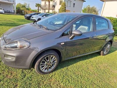 Occasion Fiat Punto Lounge 69 ch (50 kW) 2012 Gris Citadine