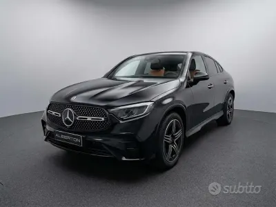 Usata Mercedes GLC200 AMG Line Premium Plus 163 CV (119 kW) 2025 Nero SUV