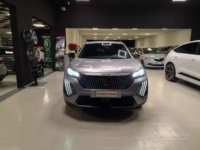 Begagnad Peugeot 2008 Allure 101 HK (74 kW) 2024 Grå SUV