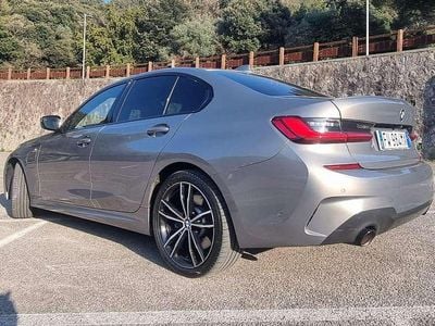 Usata BMW 330e M Sport 290 CV (213 kW) 2019 Grigio Berlina