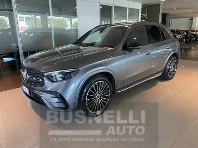 Usata Mercedes GLC220 AMG Line Premium Plus 197 CV (144 kW) 2023 Grigio selenite SUV