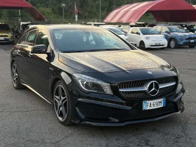 Usata Mercedes CLA200 Shooting Brake Premium 136 CV (100 kW) 2015 Nero Station wagon
