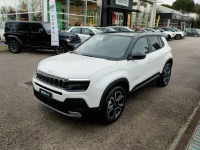 Nuova Jeep Avenger Summit 110 CV (80 kW) 2025 Bianco SUV