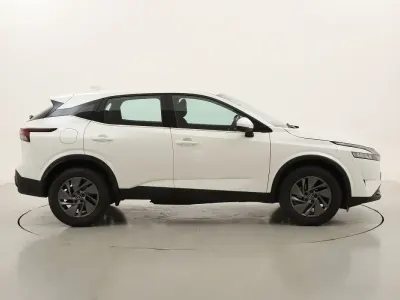 Usata Nissan Qashqai 140 CV (102 kW) 2022 Biancobianco SUV