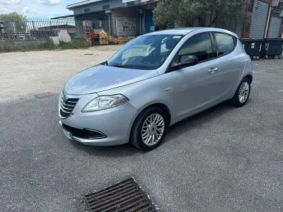 Usata Lancia Ypsilon