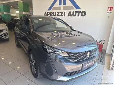 Usata Peugeot 3008 Allure 131 CV (96 kW) 2024 Grigio SUV