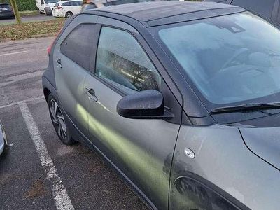 Usata Toyota Aygo X Trend 72 CV (52 kW) 2023 Verde SUV