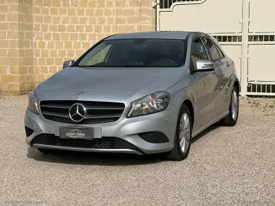 Usata Mercedes A160 Executive 104 CV (76 kW) 2014 Grigio Berlina