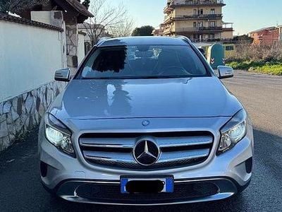 Grigio Usata 2015 Mercedes GLA200 SUV | 12.500 € (Ottimo prezzo)