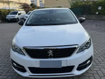 Usata Peugeot 308 131 CV (96 kW) 2021 Bianco Berlina
