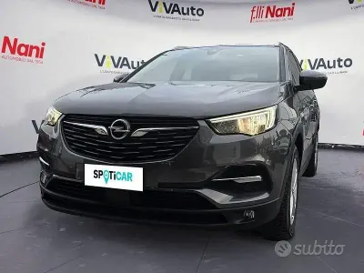 Gebraucht Opel Crossland X Ultimate 131 PS (96 kW) 2018 Grau SUV