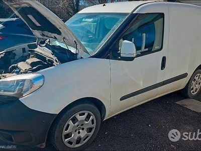 Usata Fiat Doblò 2018 Bianco Monovolume