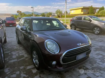 Usata Mini Cooper Clubman 136 CV (100 kW) 2016 Rosso Station wagon