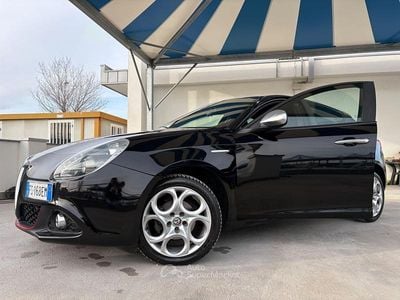 Usata Alfa Romeo Giulietta Super 120 CV (88 kW) 2018 Nero Utilitaria