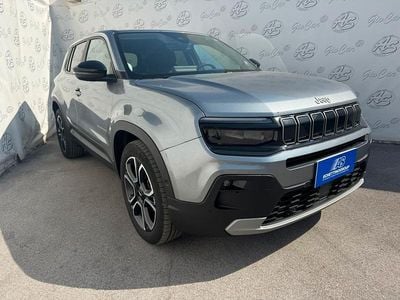 Usata Jeep Avenger Summit 100 CV (73 kW) 2025 Argento SUV