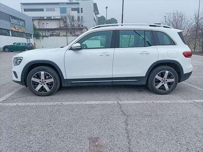 Usado Mercedes GLB180