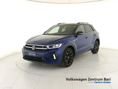 Usata VW T-Roc R-line 150 CV (110 kW) 2023 Blu SUV